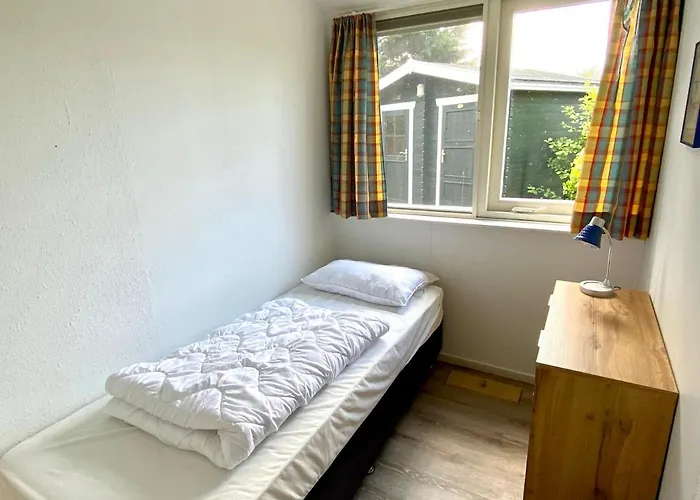 Elzenhoeve 7 Feriehus *