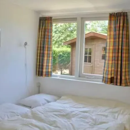 Holiday home Elzenhoeve 7