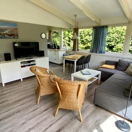 Elzenhoeve 7 Holiday home Sint Maartensvlotbrug